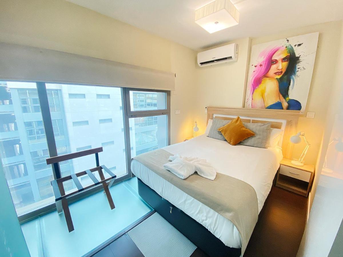 Madrid Norte II By Oshun Apartments ภายนอก รูปภาพ