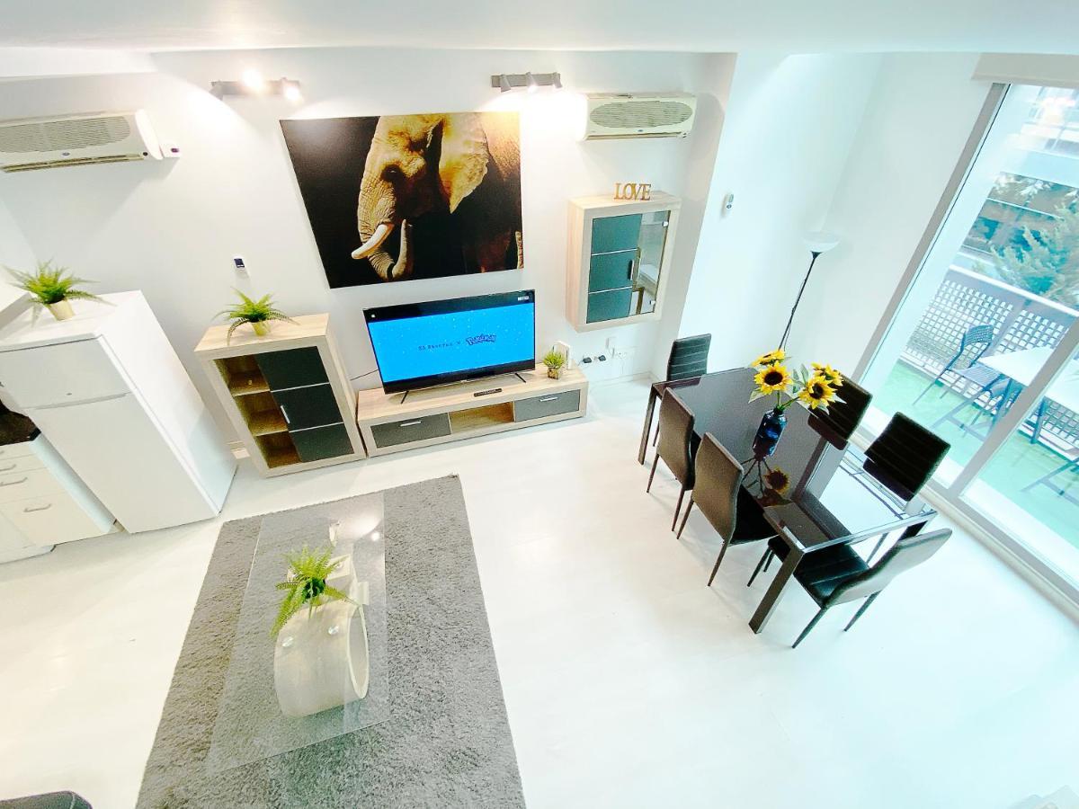 Madrid Norte II By Oshun Apartments ภายนอก รูปภาพ