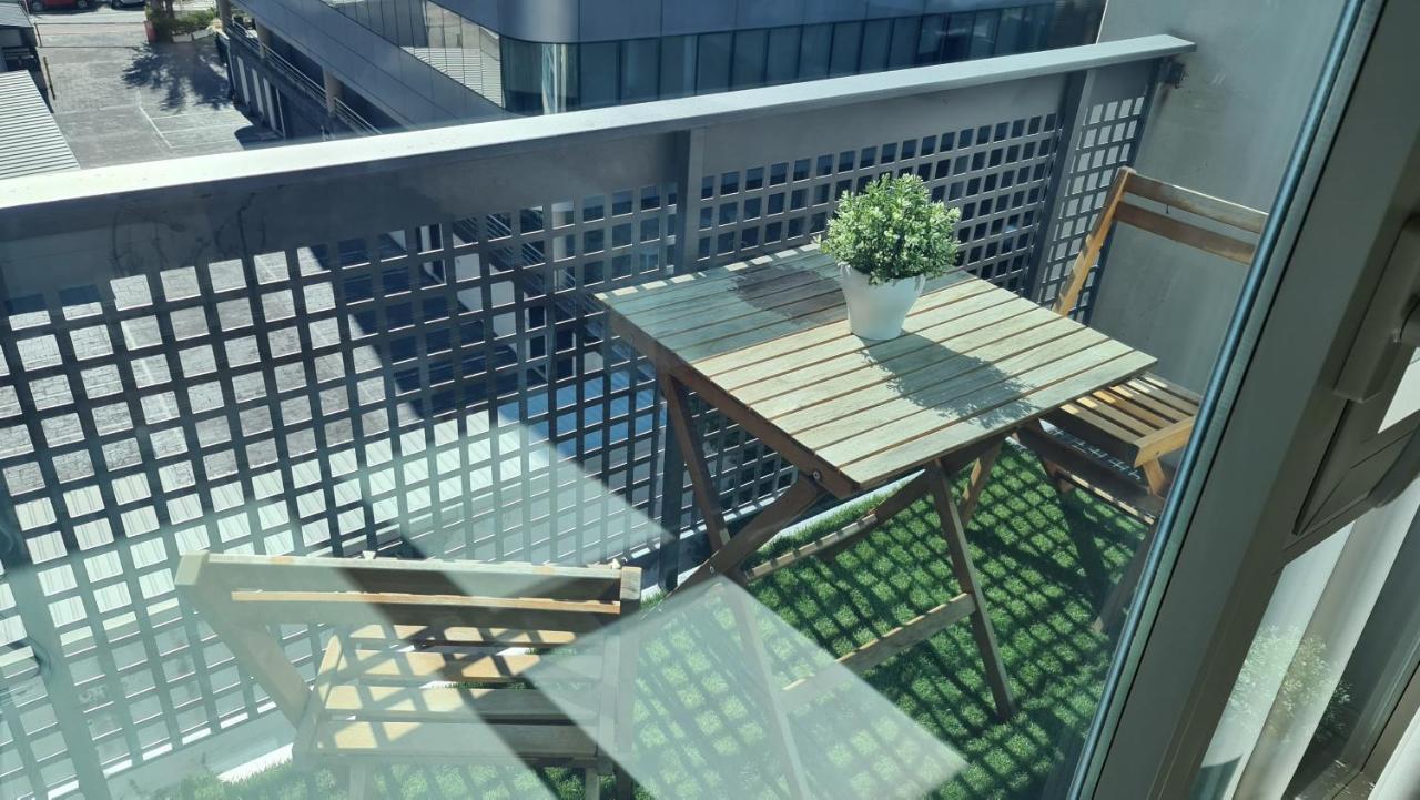 Madrid Norte II By Oshun Apartments ภายนอก รูปภาพ