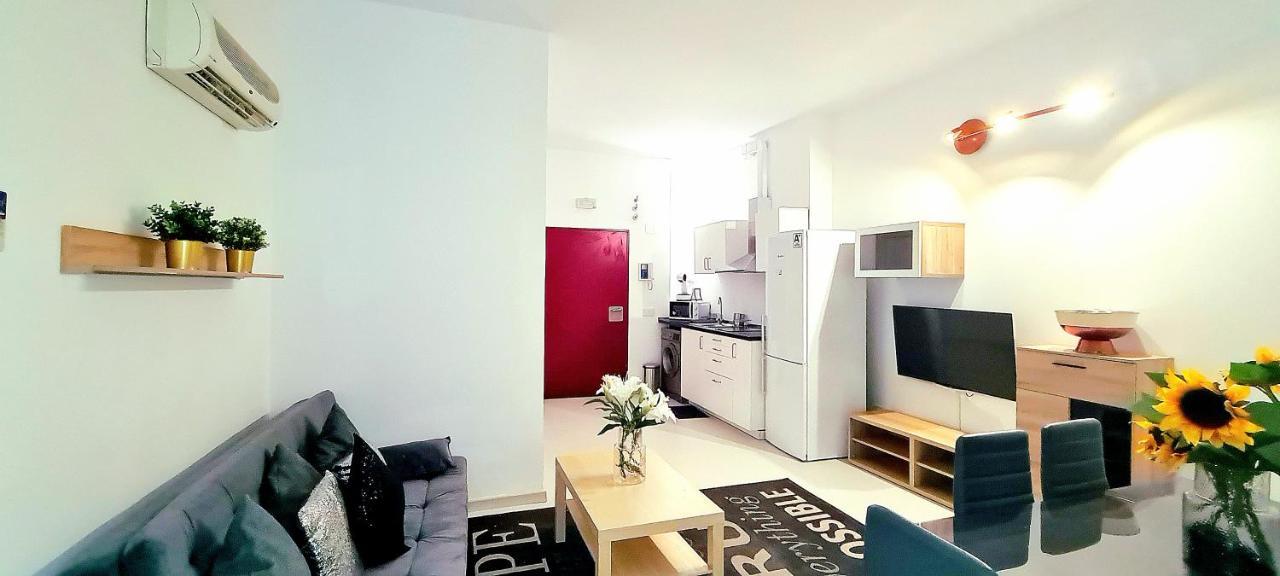 Madrid Norte II By Oshun Apartments ภายนอก รูปภาพ